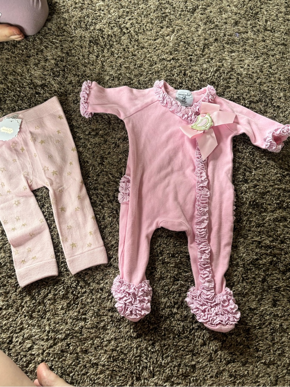 Vintage Mud Pie Pink Ruffle Footed One-Piece with Star Knit Leggings 0-6 months